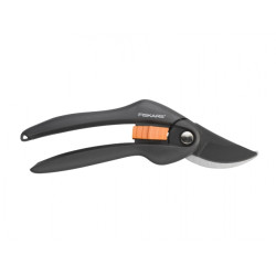 Nůžky FISKARS SINGLESTEP P26 ruční dvousečné 