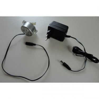 Motor s adaptérem pro použití v lískách AGROFORTEL nebo ve vlastní líhni