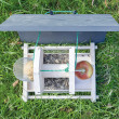 Dřevěné ptačí krmítko Bird Kitchen 