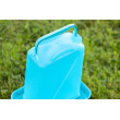 Plastová napáječka s nožičkami 3.5 L, více barev